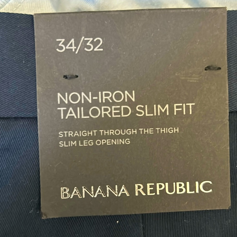 Banana Republic non-iron straight through the thigh slim leg